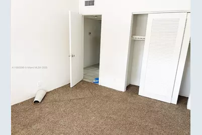 1701 NW 46th Ave #109, Lauderhill, FL 33313 - Photo 8