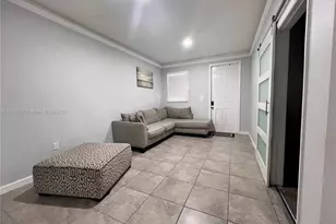 159 SE 34th Ave, Homestead, FL 33033 - Photo 4