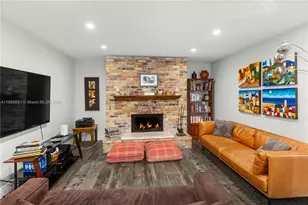 6809 Mentone St, Coral Gables, FL 33146 - Photo 20