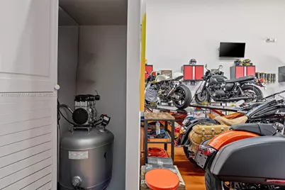 16637 SW 117th Ave, Miami, FL 33177 - Photo 22