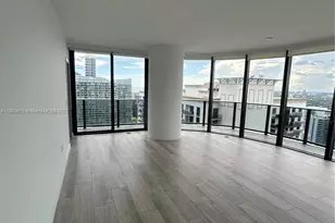 55 SW 9th St, Miami, FL 33130 - Photo 2