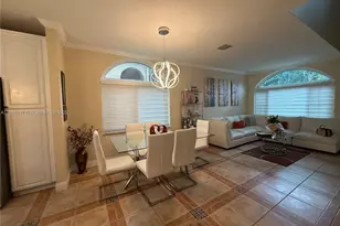 250 NW 151st Ave, Pembroke Pines, FL 33028 - Photo 26