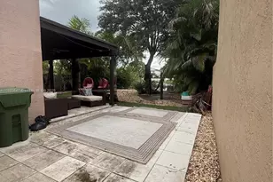 250 NW 151st Ave, Pembroke Pines, FL 33028 - Photo 10