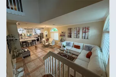 250 NW 151st Ave, Pembroke Pines, FL 33028 - Photo 28