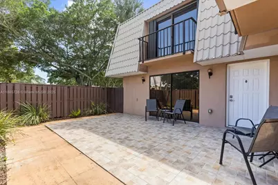 6001 60th Way, West Palm Beach, FL 33409 - Photo 4