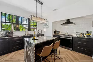 135 NE 45th St, Miami, FL 33137 - Photo 16