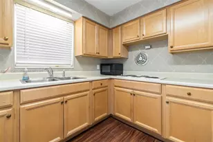 100 Huron Ave, Tampa, FL 33606 - Photo 16