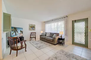 2031 Durham B, Deerfield Beach, FL 33442 - Photo 4