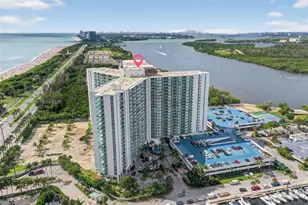 100 Bayview Dr, Sunny Isles Beach, FL 33160 - Photo 32