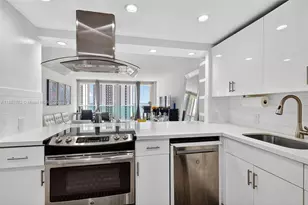 100 Bayview Dr, Sunny Isles Beach, FL 33160 - Photo 8