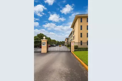 4848 NW 24th Ct #203, Lauderdale Lakes, FL 33313 - Photo 1