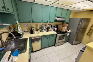 20341 NE 30th Ave, Aventura, FL 33180 - Photo 6