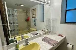 20341 NE 30th Ave, Aventura, FL 33180 - Photo 10