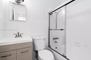 1109 NE 6th Ave, Fort Lauderdale, FL 33304 - Photo 6