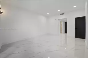 1800 N Bayshore Dr, Miami, FL 33132 - Photo 14