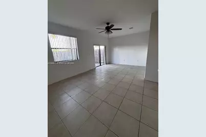 11378 SW 254th Ter, Homestead, FL 33032 - Photo 8