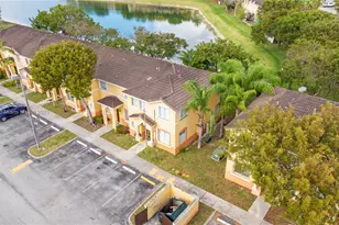 2873 SE 15th Rd, Homestead, FL 33035 - Photo 4