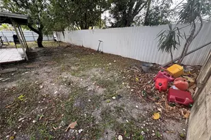 165 NW 192nd St, Miami Gardens, FL 33169 - Photo 18