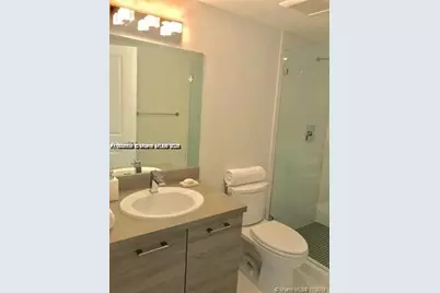 400 Sunny Isles Blvd #103, Sunny Isles Beach, FL 33160 - Photo 38