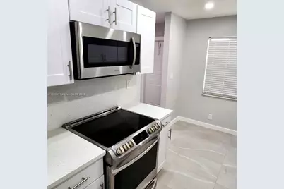 1335 NW 94th Way #1335, Coral Springs, FL 33071 - Photo 4