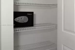 17050 N Bay Rd, Sunny Isles Beach, FL 33160 - Photo 26