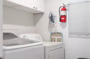 17050 N Bay Rd, Sunny Isles Beach, FL 33160 - Photo 34