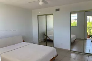 360 Meridian Ave, Miami Beach, FL 33139 - Photo 10