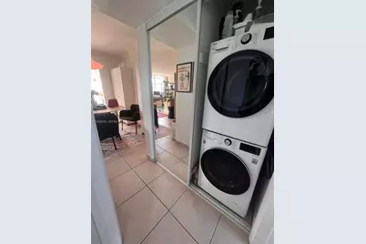 360 Meridian Ave #4C, Miami Beach, FL 33139 - Photo 8