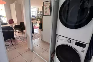 360 Meridian Ave, Miami Beach, FL 33139 - Photo 8