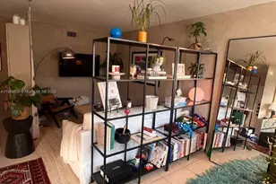 360 Meridian Ave, Miami Beach, FL 33139 - Photo 4