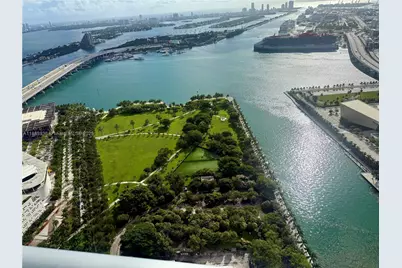 900 Biscayne Blvd #5104, Miami, FL 33132 - Photo 26