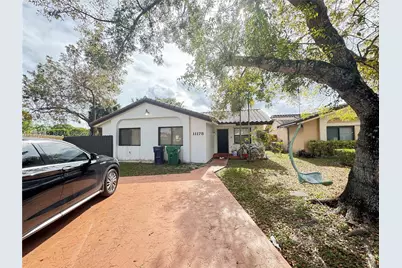 11178 SW 74th Ter, Miami, FL 33173 - Photo 2