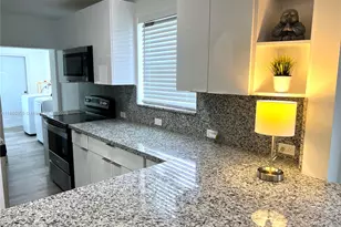 140 NW 124th St, North Miami, FL 33168 - Photo 6