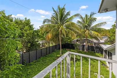 8250 NW 46th St, Lauderhill, FL 33351 - Photo 22