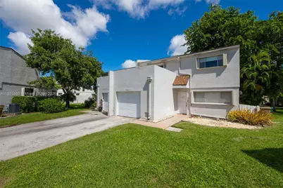 8662 Bridle Path Ct #115A, Davie, FL 33328 - Photo 2