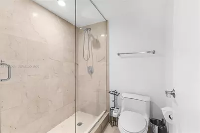 6917 Collins Ave #1505, Miami Beach, FL 33141 - Photo 10