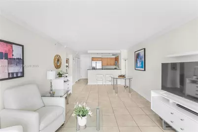 6917 Collins Ave #1505, Miami Beach, FL 33141 - Photo 6