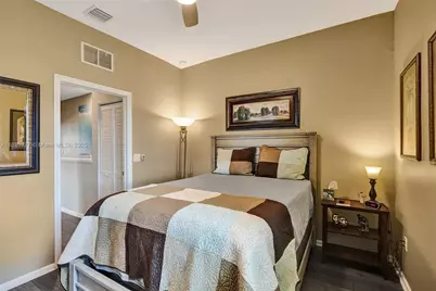 4204 N Dixie Hwy #1, Oakland Park, FL 33334 - Photo 42