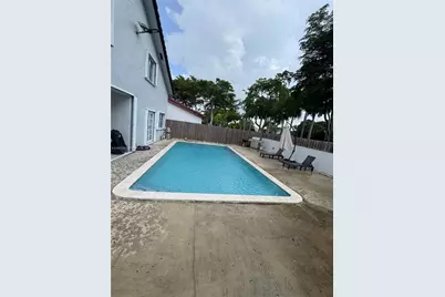 11111 SW 147th Ct, Miami, FL 33196 - Photo 18