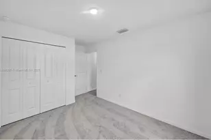 4217 NE 23rd Pl, Cape Coral, FL 33909 - Photo 6