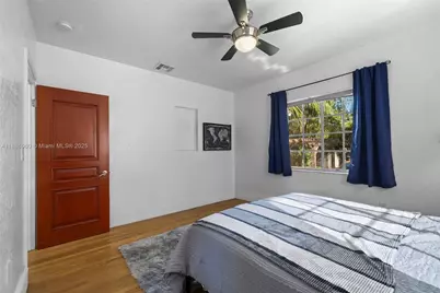 555 NE 73rd St, Miami, FL 33138 - Photo 18