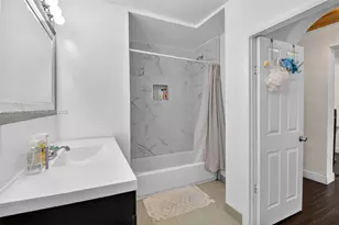 1680 NW 22nd Ct, Miami, FL 33125 - Photo 36