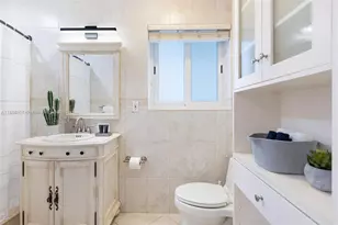 2580 SE 2nd Ct, Pompano Beach, FL 33062 - Photo 4