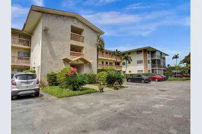 17090 NE 14th Ave #104, North Miami Beach, FL 33162 - Photo 20