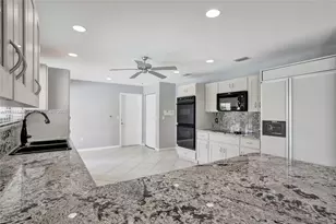 14940 SW 164th Terrace, Miami, FL 33187 - Photo 28
