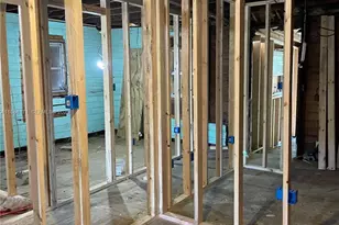 607 NW 8th Ave, Pompano Beach, FL 33060 - Photo 8