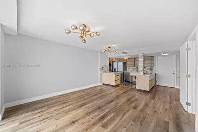 770 Claughton Island Dr #1706, Miami, FL 33131 - Photo 4