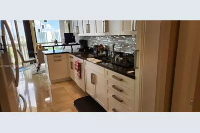 2000 Island Blvd #2605, Aventura, FL 33160 - Photo 14