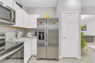 424 NE 4th Ave, Florida City, FL 33034 - Photo 14