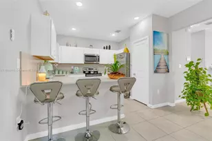 424 NE 4th Ave, Florida City, FL 33034 - Photo 4